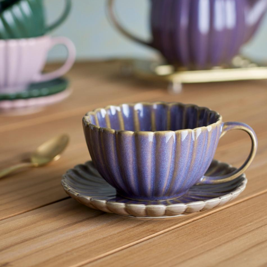 Latina Cup & Saucer Purple
