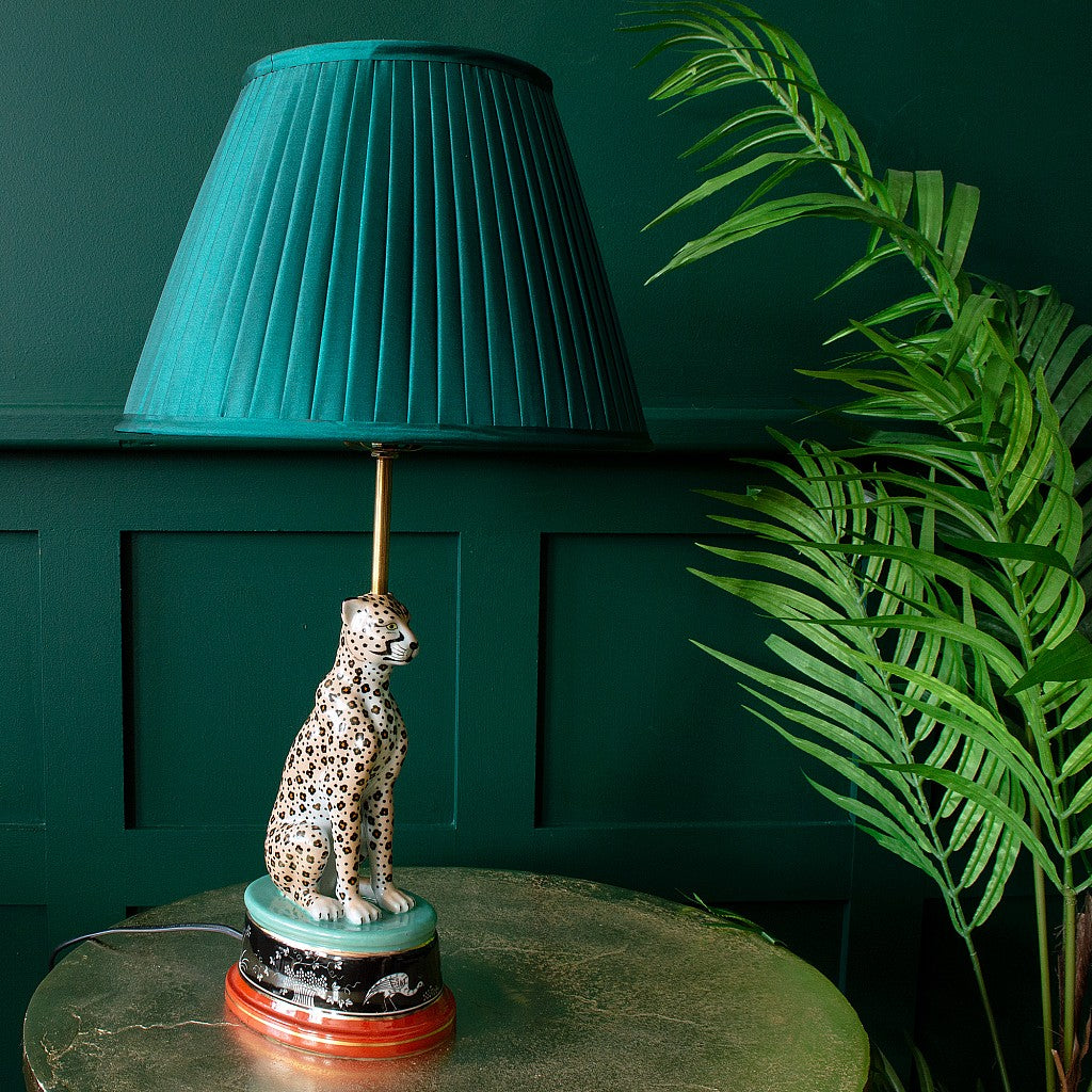 Leopard Porcelain Table Lamp With Emerald Lampshade