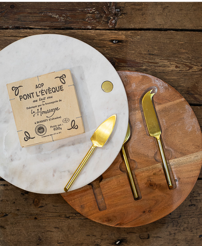 Garnet Swivel Board &amp; Cheese Set