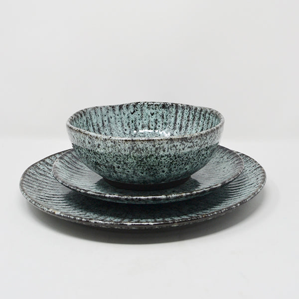 Green &amp; Black Stoneware Dinning Set