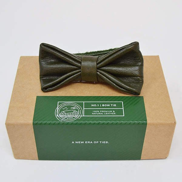 Green Leather Bow Tie 