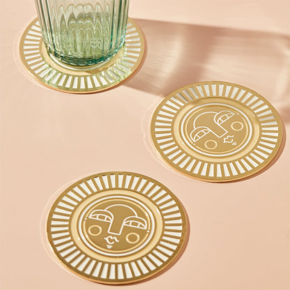 The Sunny Face Coaster In Warm Beige